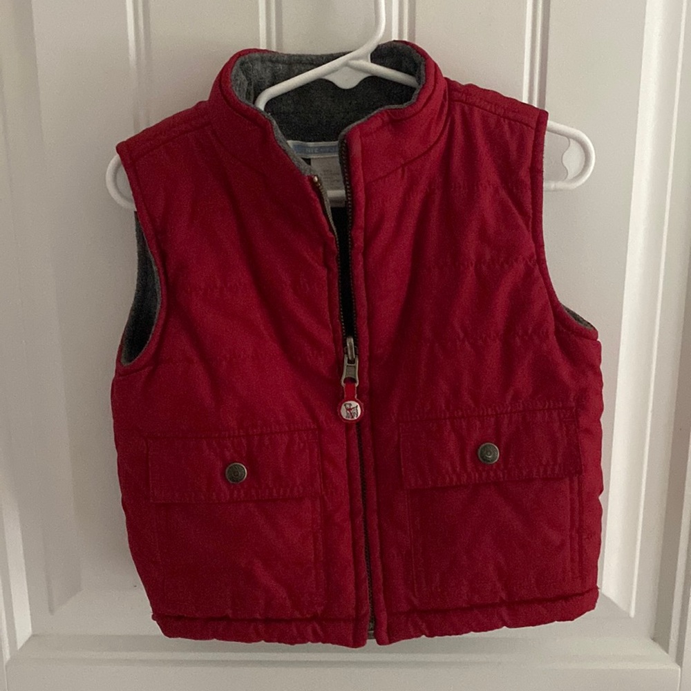 Janie and Jack boys red vest 12-18 months zip up two front pockets